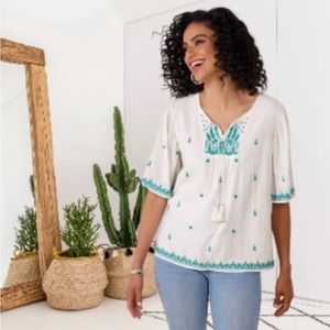 Soft Surroundings White and Turquoise Boho Embroidered short sleeved top size XL